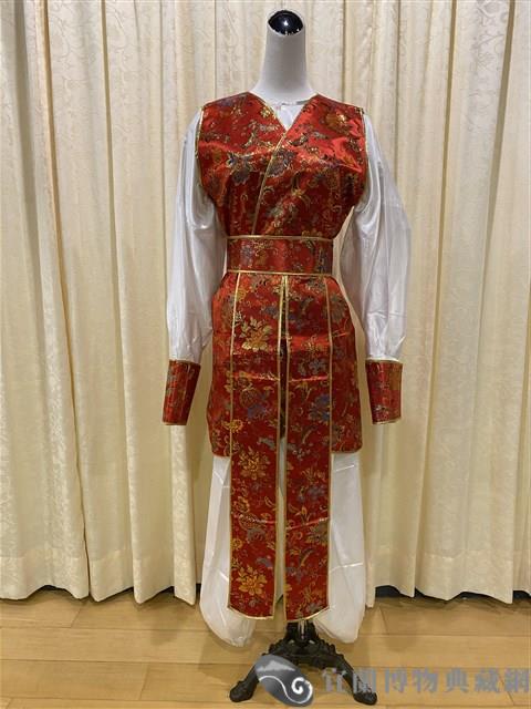 白紅武衫藏品圖，第1張