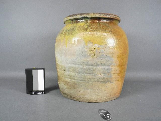 赤釉甕藏品圖，第1張