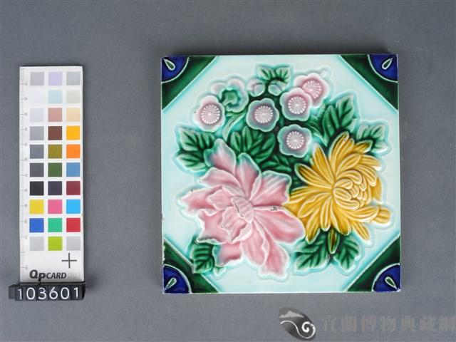 彩繪花卉紋磁磚藏品圖，第1張