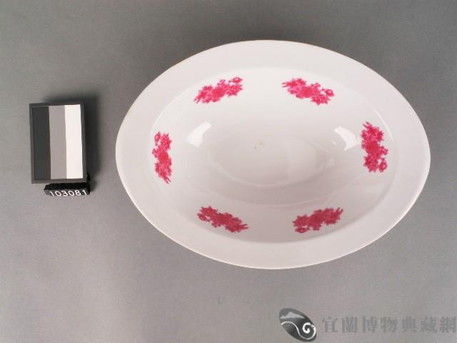 紅綠彩花卉紋碗藏品圖，第1張