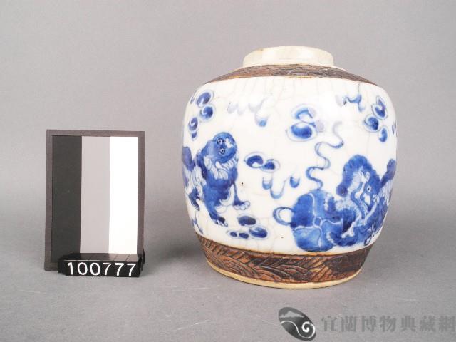 青花三獅戲球紋罐藏品圖，第1張