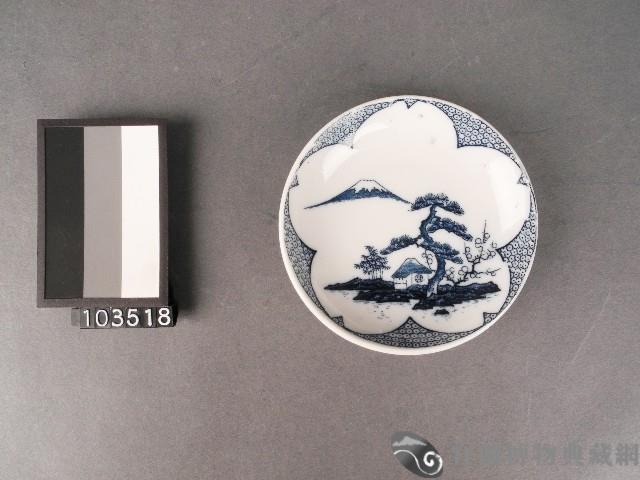 青花山景紋碟藏品圖，第1張