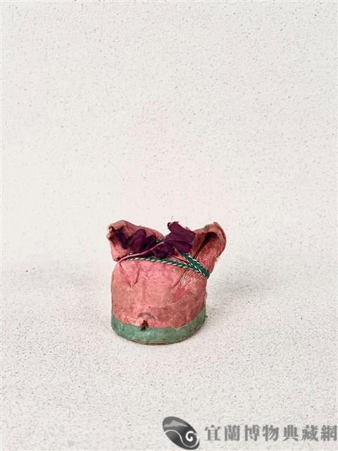 布袋仿虎頭巾藏品圖，第1張