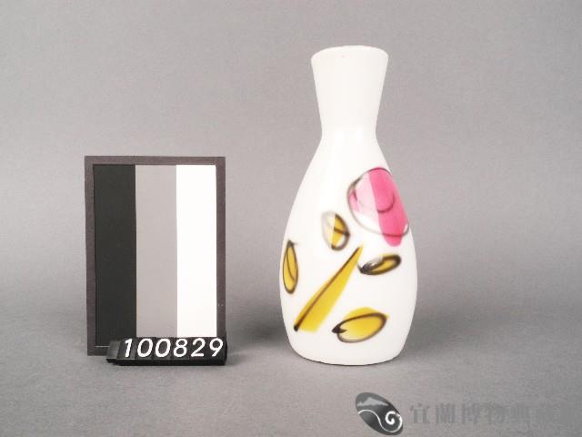 彩繪花卉紋酒瓶藏品圖，第1張