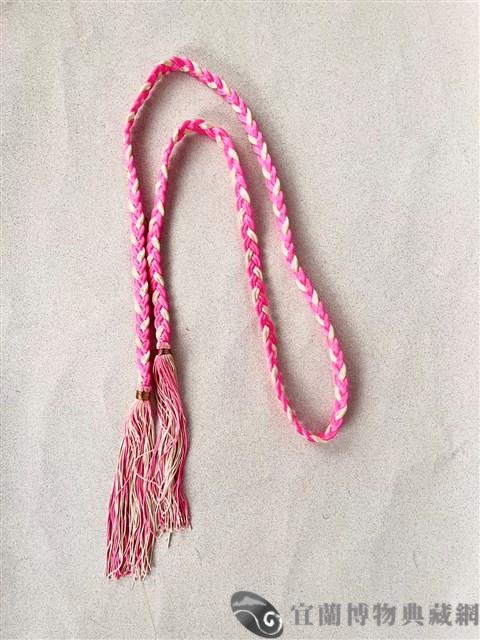 粉白結藝頭飾藏品圖，第1張