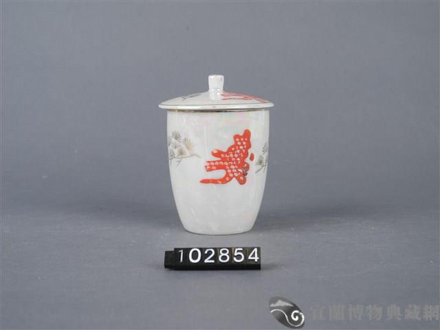 金彩紅釉壽字杯藏品圖，第1張