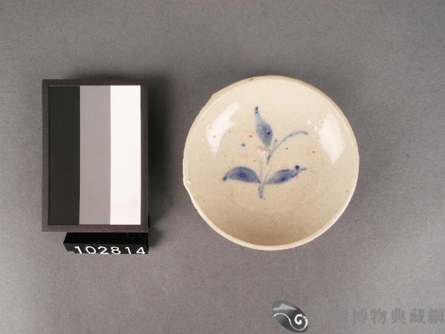 青花花卉紋碟藏品圖，第1張