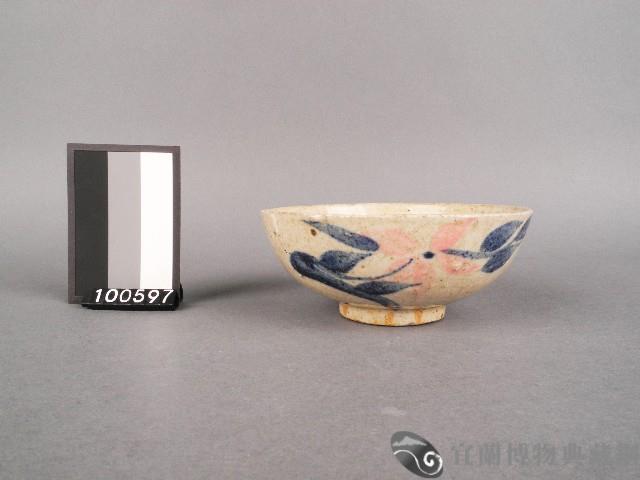 彩繪花卉碗藏品圖，第1張