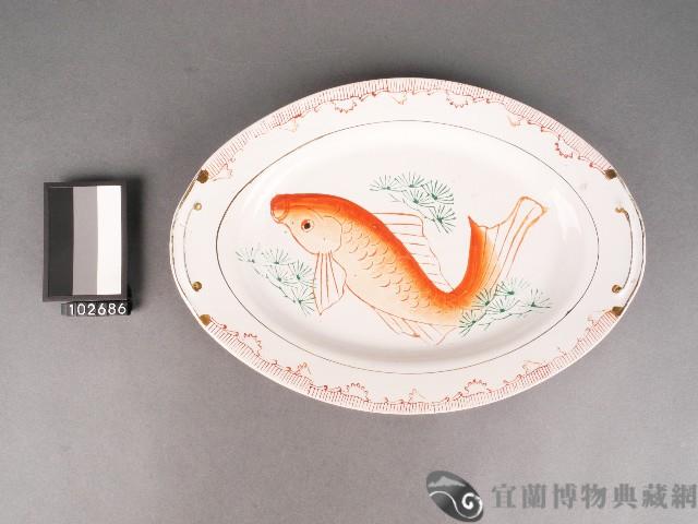 紅綠彩鯉魚紋盤藏品圖，第1張