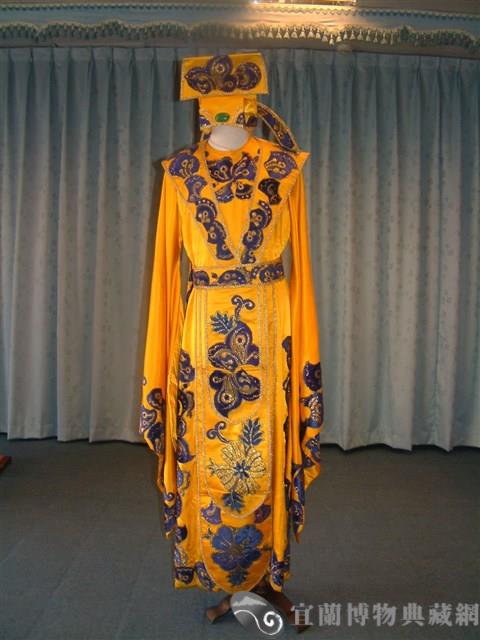 歌仔戲服藏品圖，第1張