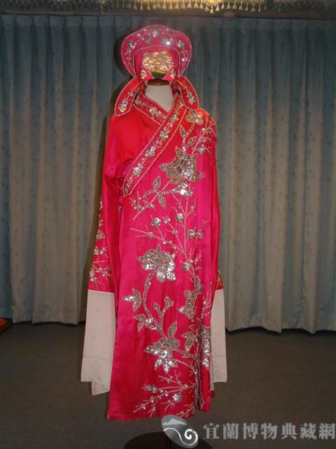 歌仔戲服藏品圖，第1張