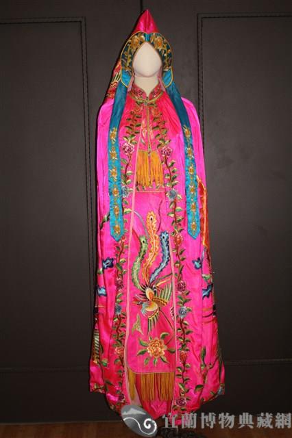 歌仔戲服藏品圖，第1張