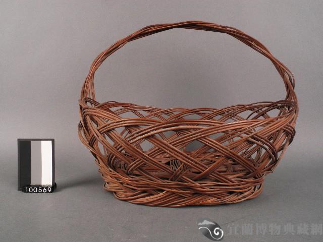 芒枝編提籃藏品圖，第1張