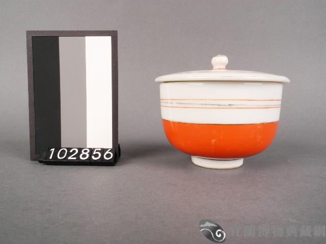 橙彩線紋杯藏品圖，第1張