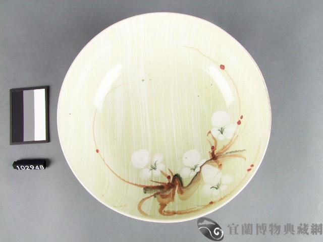 彩繪梅花紋碗藏品圖，第1張