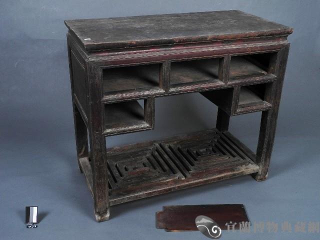 櫥櫃藏品圖，第1張