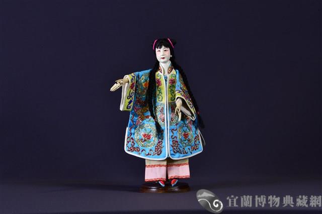 布袋戲偶（雙髻旦）藏品圖，第1張