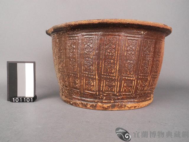 褐釉陶缸藏品圖，第1張