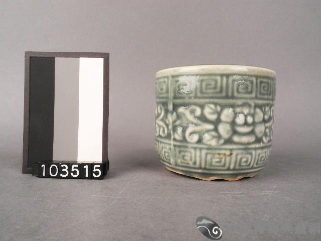 綠釉回字花卉紋香爐藏品圖，第1張