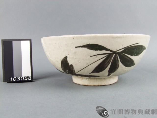 綠彩竹葉紋碗藏品圖，第1張