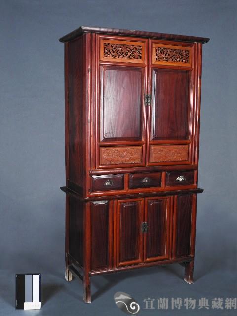 木製大櫥藏品圖，第1張