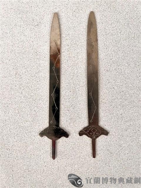 布袋雙劍藏品圖，第1張