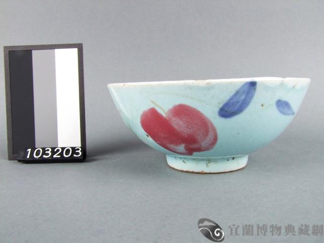 彩繪桃果紋碗藏品圖，第1張