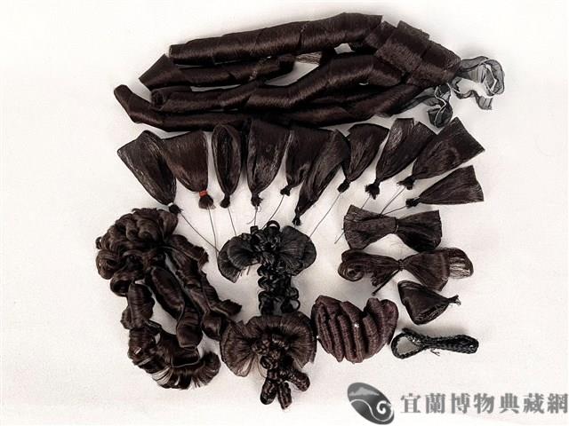 黑紗捲髮飾組藏品圖，第1張