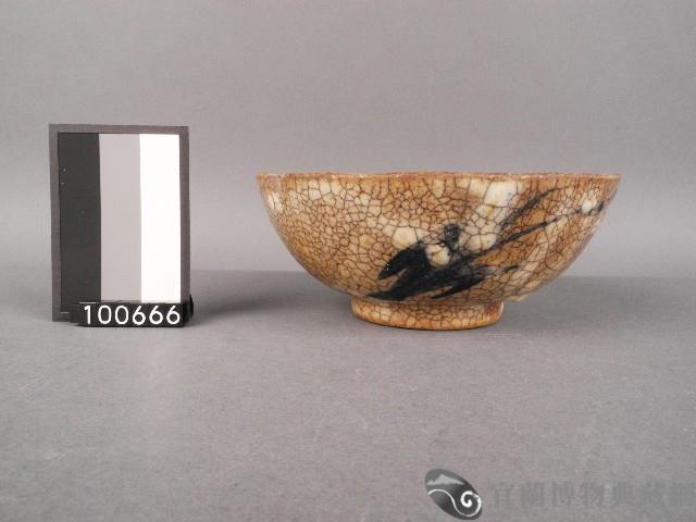 青花草紋碗藏品圖，第1張