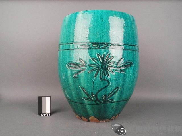 綠釉花卉紋凳藏品圖，第1張