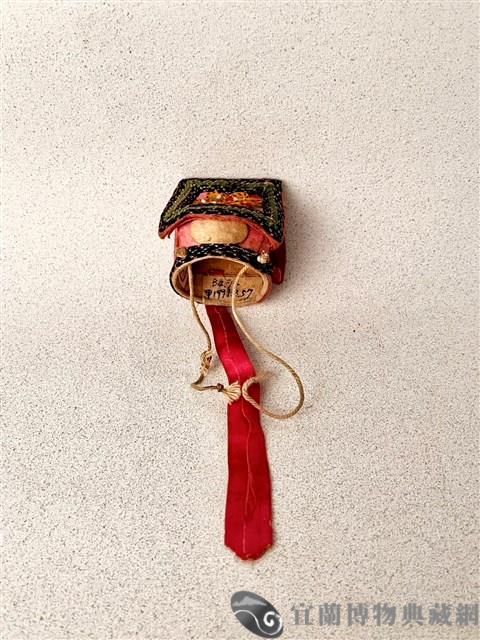 布袋生仔巾藏品圖，第1張