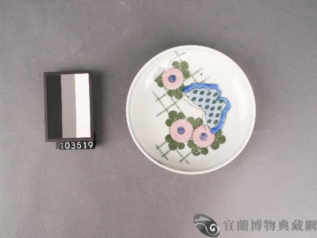 彩繪花卉蝶紋碟藏品圖，第1張