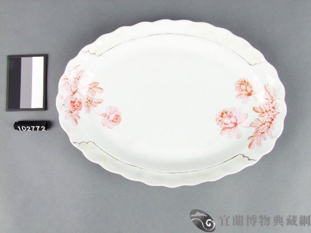 紅彩花卉紋盤藏品圖，第1張