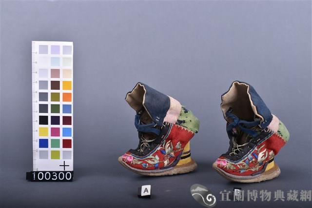 三寸金蓮藏品圖，第1張