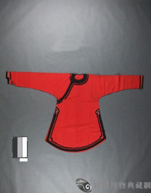 女衫藏品圖，第1張