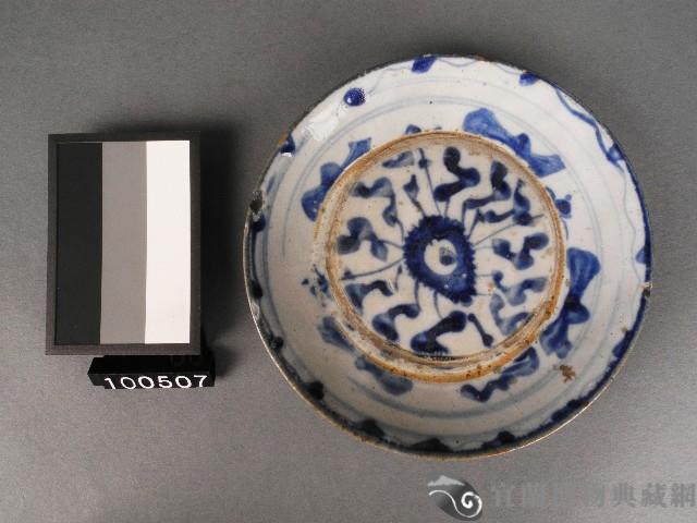 青花花卉盤藏品圖，第1張