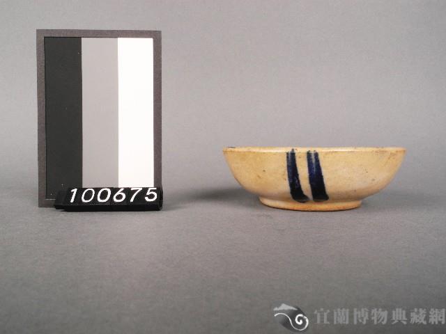 藍釉碟藏品圖，第1張