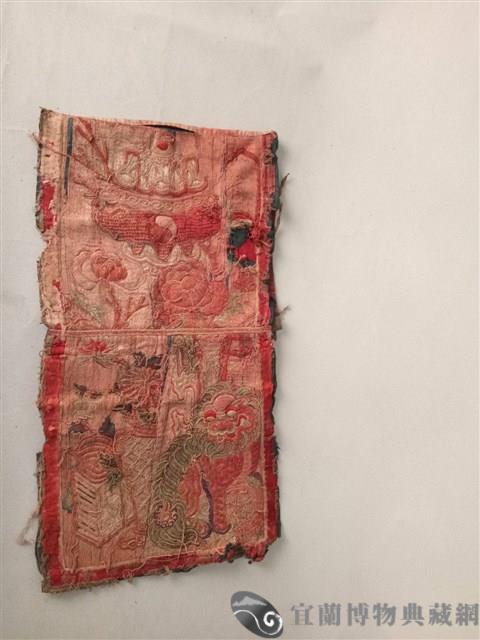 傀儡戲台繡片藏品圖，第1張