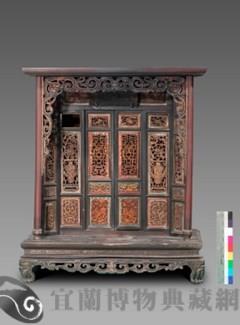 楊士芳家族公媽龕藏品圖，第1張