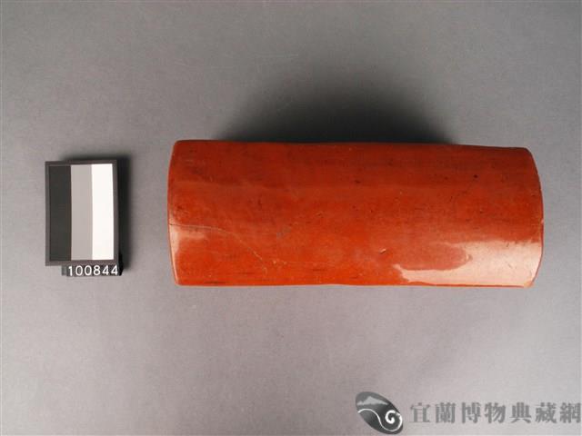 赤釉陶枕藏品圖，第4張