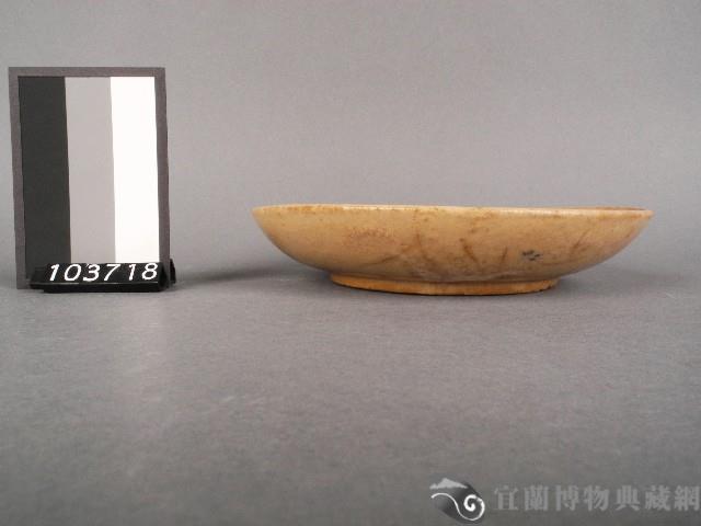 紅藍彩花卉紋盤藏品圖，第2張