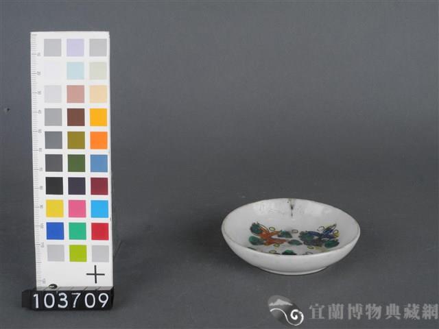 彩繪魚紋碟藏品圖，第2張