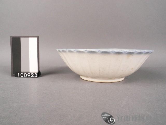 彩繪花卉紋碗藏品圖，第2張