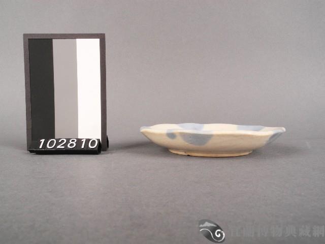 藍彩花卉紋碟藏品圖，第2張