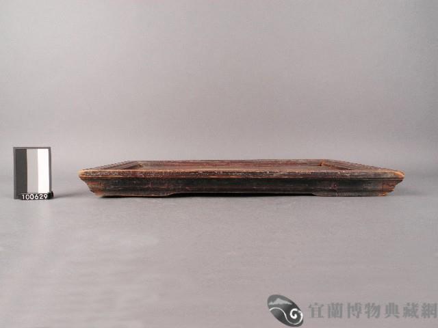 端盤藏品圖，第2張