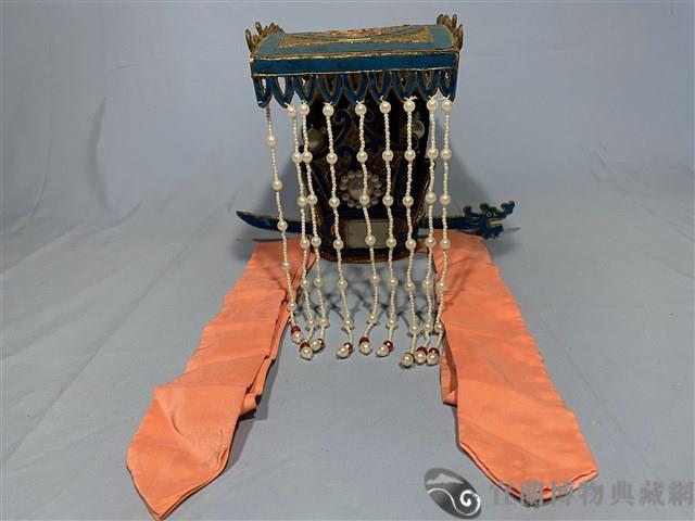 歌仔戲盔帽（漢帝冠）藏品圖，第1張