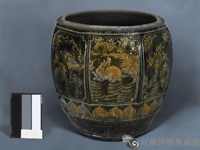 貼花水缸藏品圖，第2張