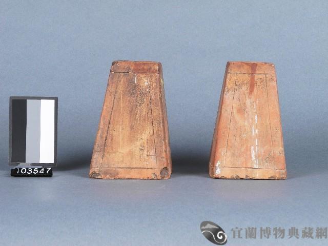 磚胎燭臺藏品圖，第2張