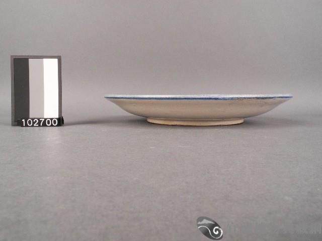 彩繪花卉蝴蝶紋盤藏品圖，第2張