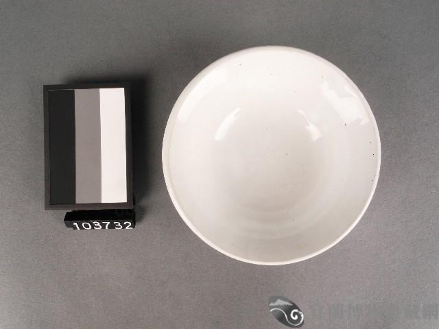 紅綠彩花卉葉紋碗藏品圖，第2張